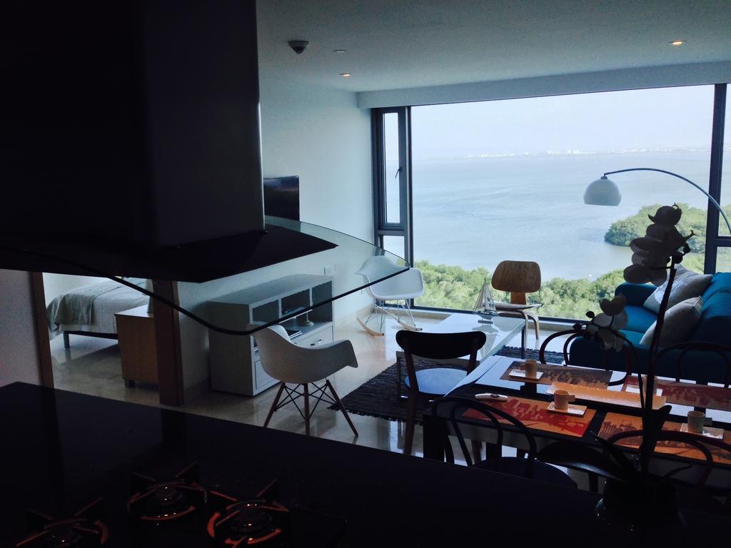 Luxury Apartment In Ocean Pavillion Hotel Cartagena Room photo